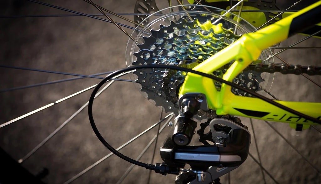 Que mettre dans son bidon de vélo ?